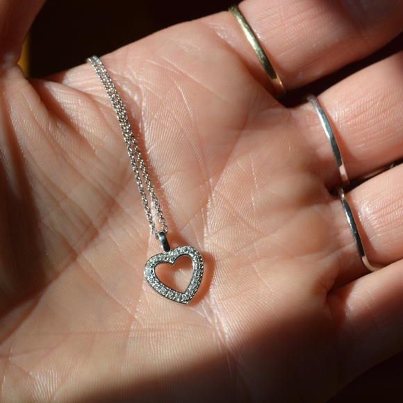 White Diamond Heart Necklace with 18" Sterling Silver Chain - Gift Box Included - Picture 3 of 7